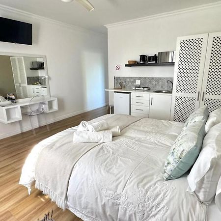 Plett57 - Self Catering - Room No2 Plettenberg Bay Esterno foto