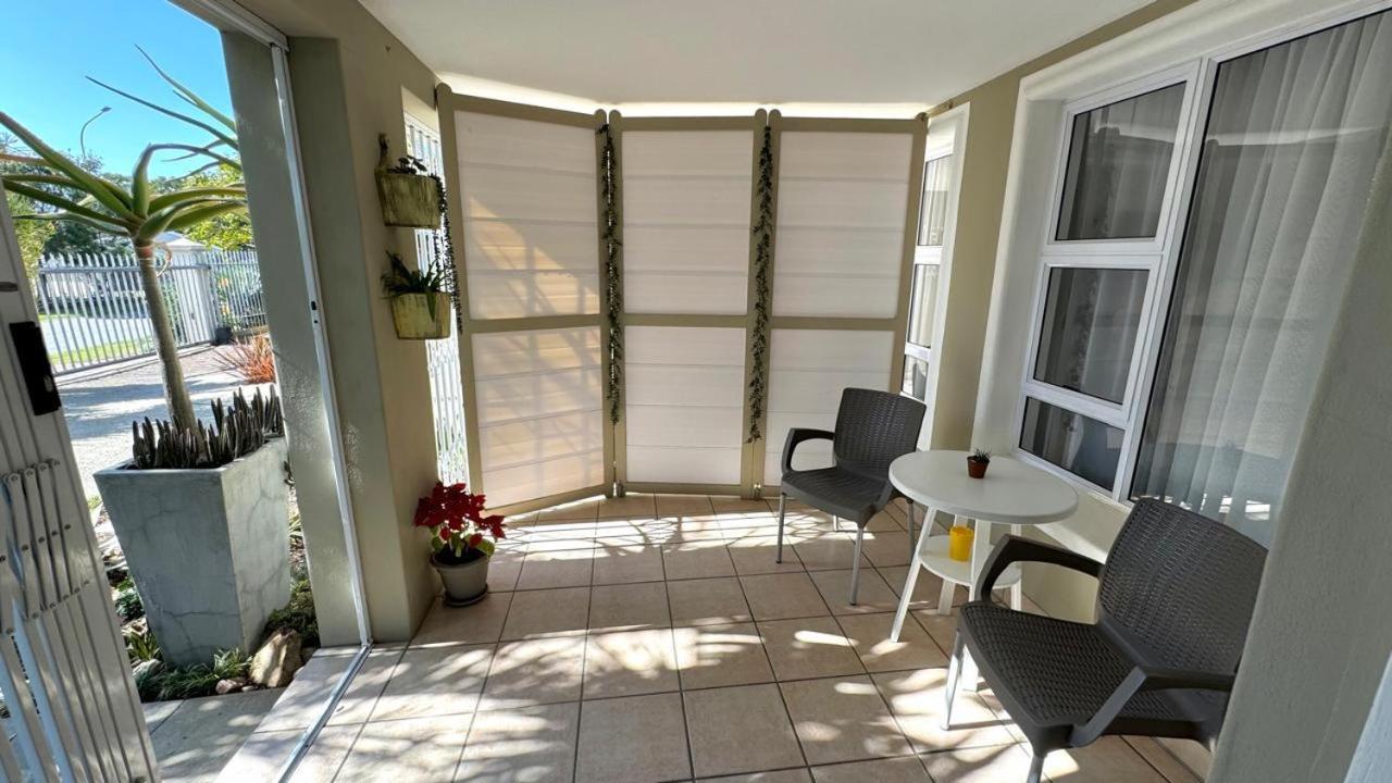 Plett57 - Self Catering - Room No2 Plettenberg Bay Esterno foto
